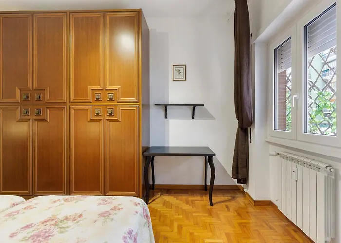Lovely Near Trastevere Ferienhaus Rom