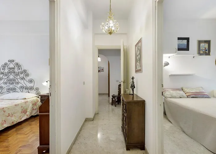 Ferienhaus Lovely Near Trastevere Rom